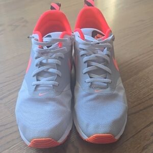 Mens size 11.5 Nike Grey Tavas Athletic Shoe